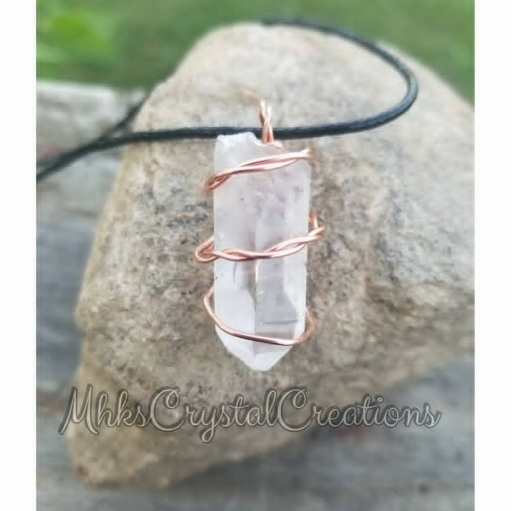⭐3 for 25⭐Rough cut clear quarts crystal necklace